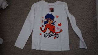 Sudadera champions Pantalón 2 Camisetas 8-10 años