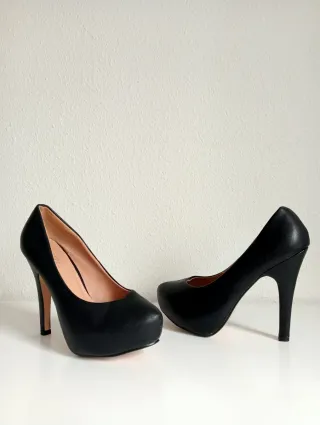 Zapatos de tacón negros talla 36