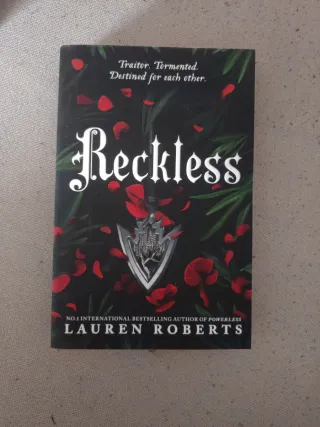 Pack de 4 libros de Powerless - Lauren Roberts