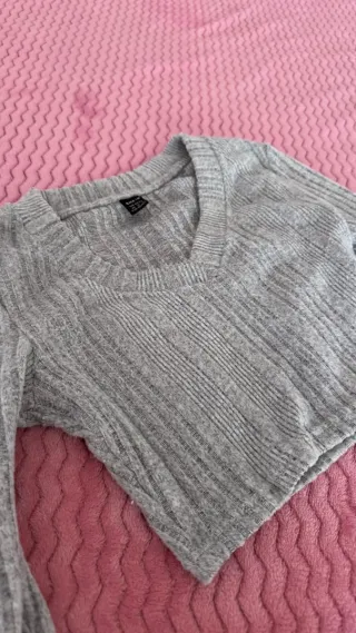 Jersey crop top gris manga larga