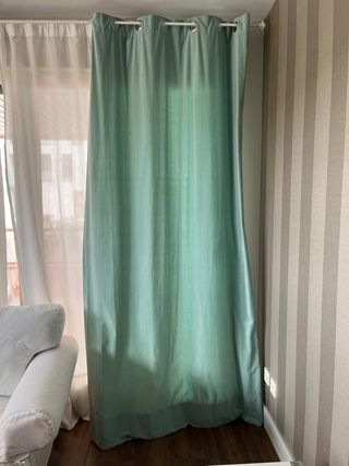Cortinas verdes de tela