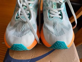 Zapatillas Asics Novablast 5 LE