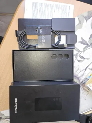 Samsung Galaxy S23 256GB Negro