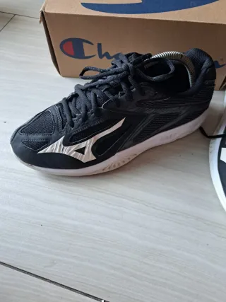 Scarpe Mizuno Wave Lightning Z4 - Taglia 40.5
