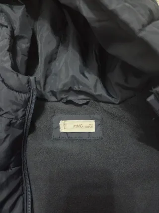 Chaqueta Mango Negra Invierno talla122 o 7 años