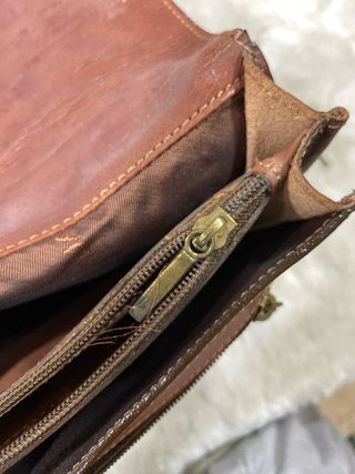 Bolso de mano piel Busquets artesanal