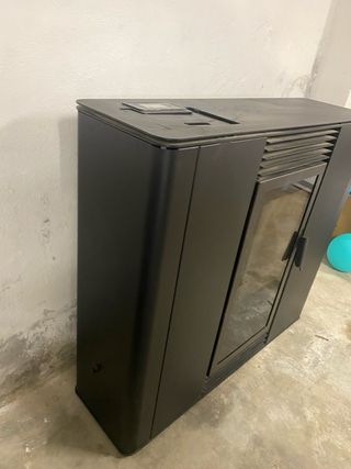 Estufa de pellets METLOR Ariel 12C 11.5kW