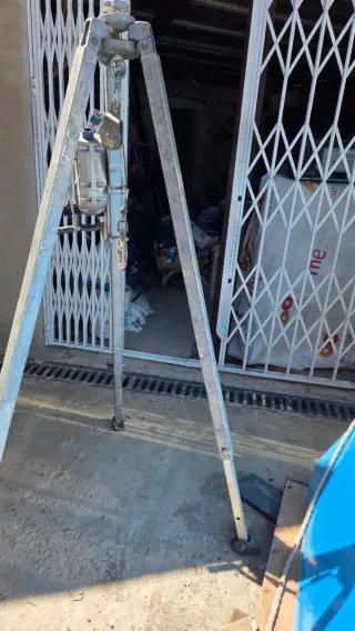 Trípode de rescate