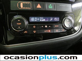 Mitsubishi Outlander 220 DI-D Motion 2WD 110 kW (150 CV)