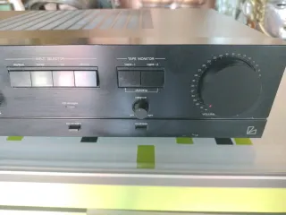 Amplificador Luxman LV-90 Stereo Integrado