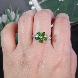 Anillo Plata Flor Diópsido Natural