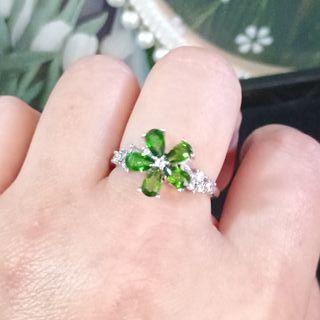 Anillo Plata Flor Diópsido Natural