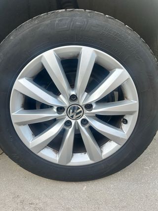 Volkswagen Tiguan 2012