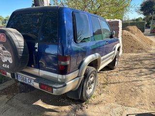 Opel Monterey 2004