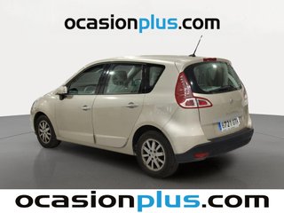 Renault Scenic 2.0 Privilege CVT 103 kW (142 CV)