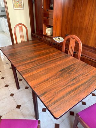 Mesa comedor extensible con 4 sillas