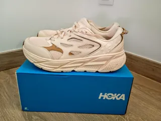 Zapatillas Hoka One One Beige