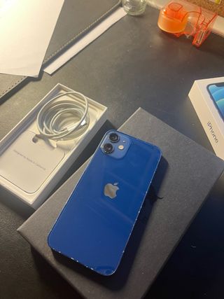 iPhone 12 mini azul oscuro