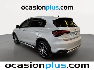 Fiat Tipo 1.5 Hybrid Cross DCT 97 kW (130 CV)