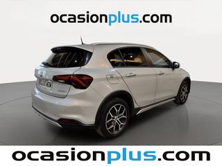 Fiat Tipo 1.5 Hybrid Cross DCT 97 kW (130 CV)