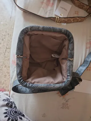 Bolso Riñonera Serpiente Gris/Plata