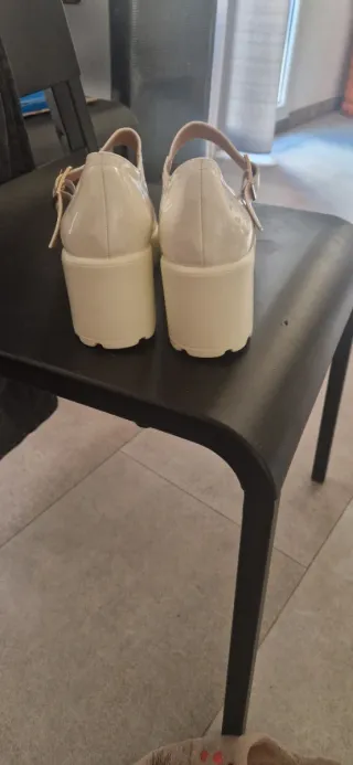 Zapatos de plataforma blancos mujer