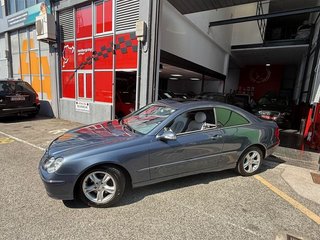 Mercedes-Benz  CLK Coupé CLK 320 218 Avantgarde 2p