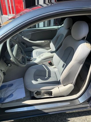 Mercedes-Benz  CLK Coupé CLK 320 218 Avantgarde 2p