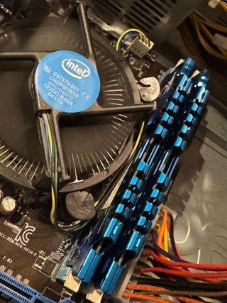 8GB ram PC3 2400 CL11 ddr3 G.SKILL RipjawsX