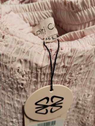 Conjunto dos piezas rosa disponible   M/L