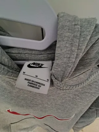 Sudadera Nike Gris