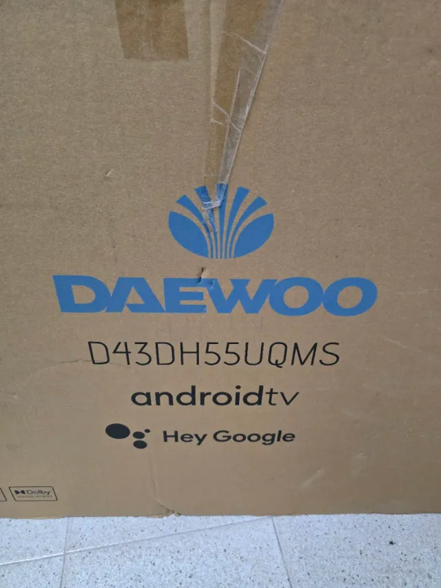 SMART TV DAEWOO D43DH55UQMS PANTALLA ROTA