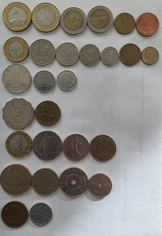Lote de 100+ Monedas del Mundo Variadas
