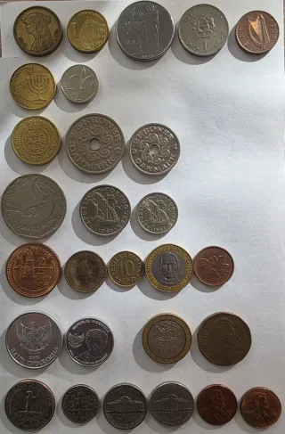 Lote de 100+ Monedas del Mundo Variadas