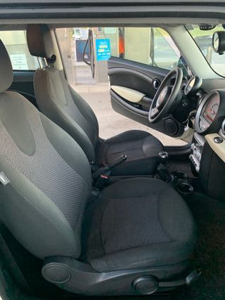 MINI One 2009