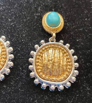 Pendientes Círculo Dorado y Plateado con Turquesa