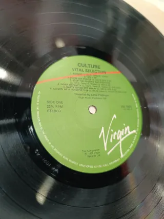 Vinilo Culture - Vital Selection