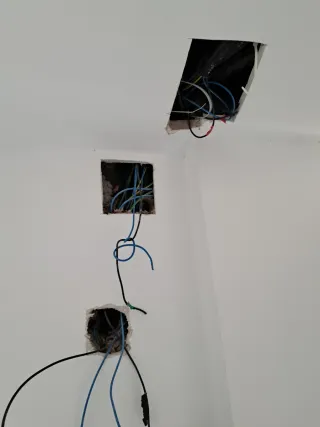 Averias de fontaneria y electricidad