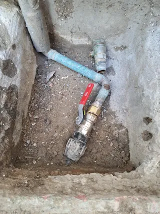 Averias de fontaneria y electricidad