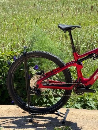 BH iLynx+ DL Enduro 9.1 Avinox Eléctrica