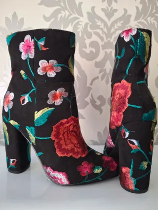 Lote botines tacón ancho