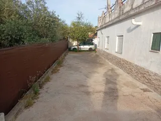 NO HIPOTECABle, PARCELA CON VIVIENDA + CONSTRUCCIO