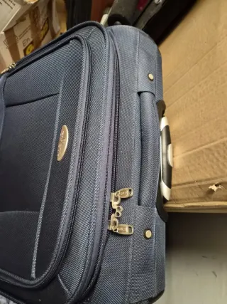 Maleta de cabina tipo trolley azul