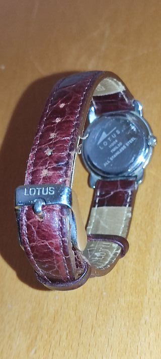Reloj Lotus Vintage Quartz – Acero y Piel