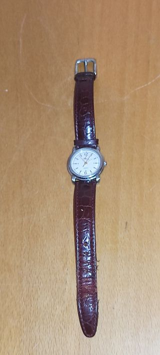 Reloj Lotus Vintage Quartz – Acero y Piel