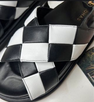Sandalias Alohas Talla 41 Cuadros Blanco y Negro