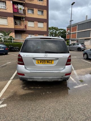 Mercedes-Benz  GL 2009