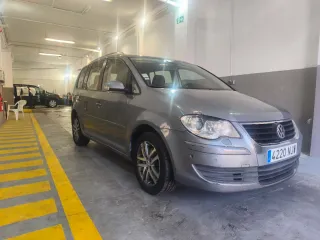 Volkswagen Touran 2009