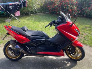 Yamaha T-Max 530 Roja
