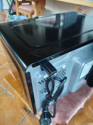 Microondas Clatronic Negro